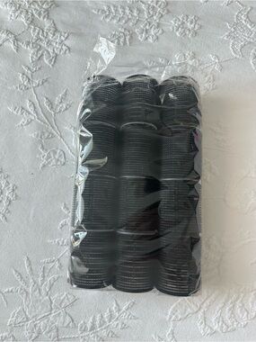 Black Hair Velcro Rollers - Pack of 12 with Clips